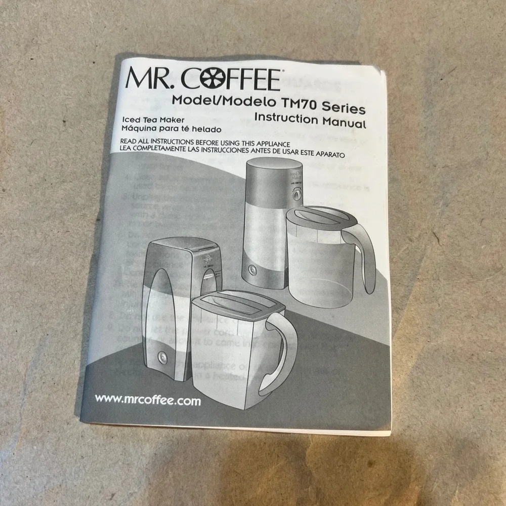 Mr. Coffee 3 Qt Iced Tea Maker White Blue TM70 Series Adjustable Brew Strength